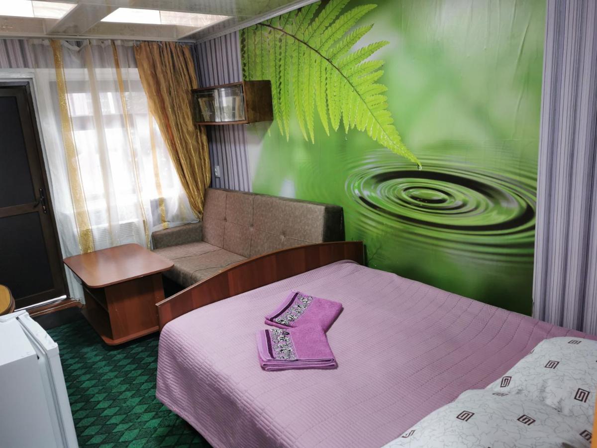 Petrovskaya Pristan 2 Hotel โชลปอน-อาตา ภายนอก รูปภาพ