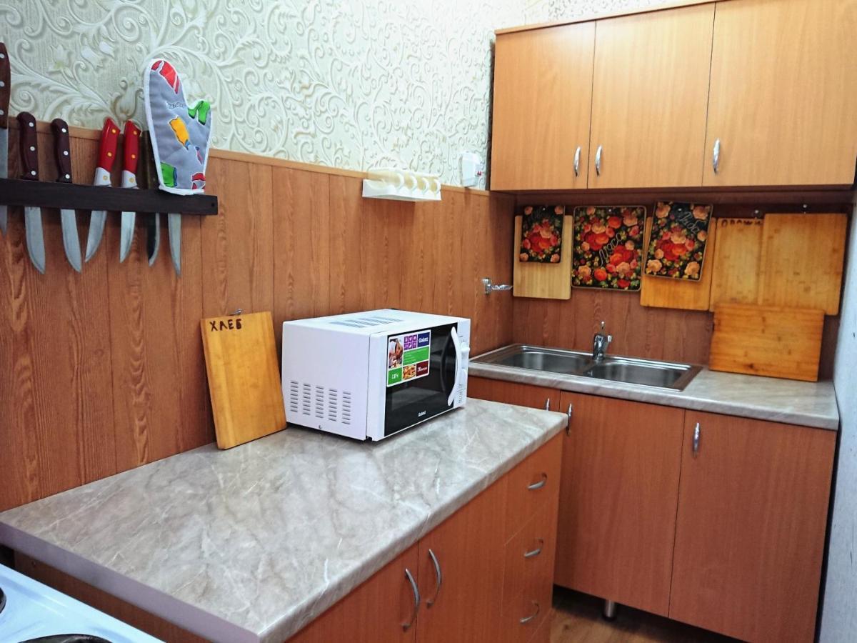 Petrovskaya Pristan 2 Hotel โชลปอน-อาตา ภายนอก รูปภาพ